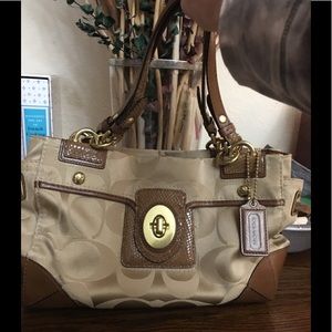 Brown Peyton lg Sateen Signature shoulder bag